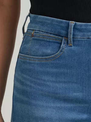 Women's Wrangler Bespoke Wide Leg Crop Jean in Miranda