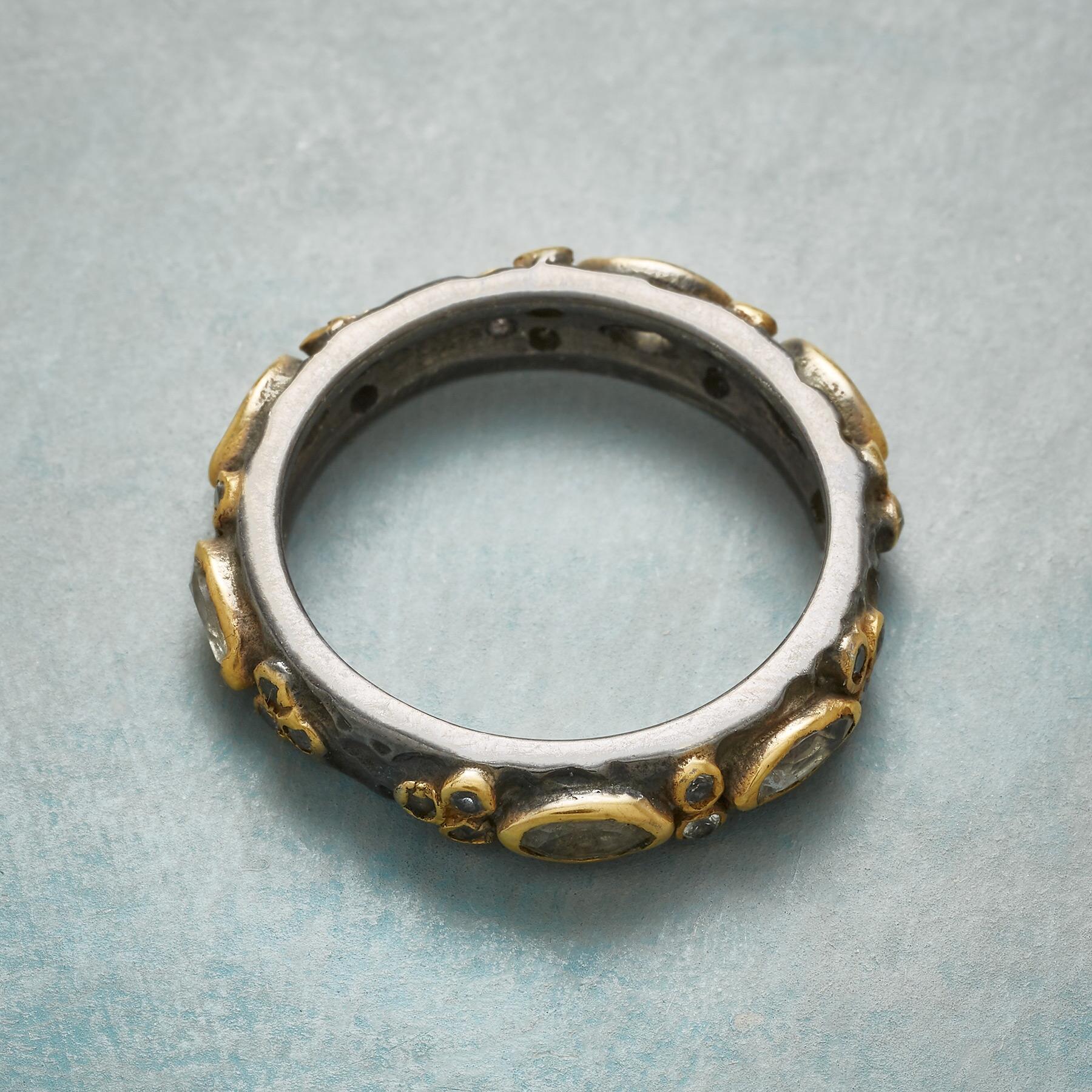 Elphyne White Topaz Ring