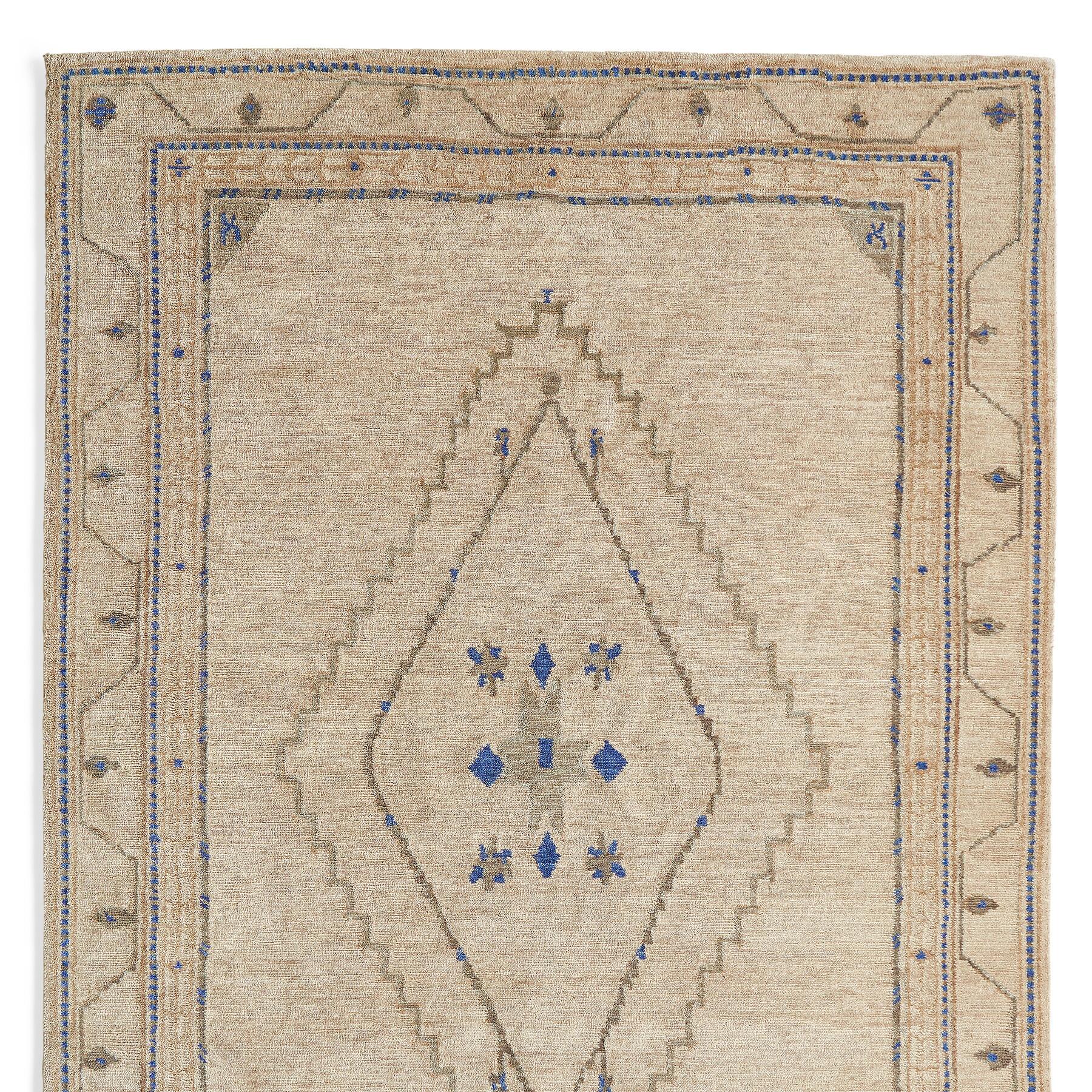 Luria Tibetan Hand Knotted Rug, Large