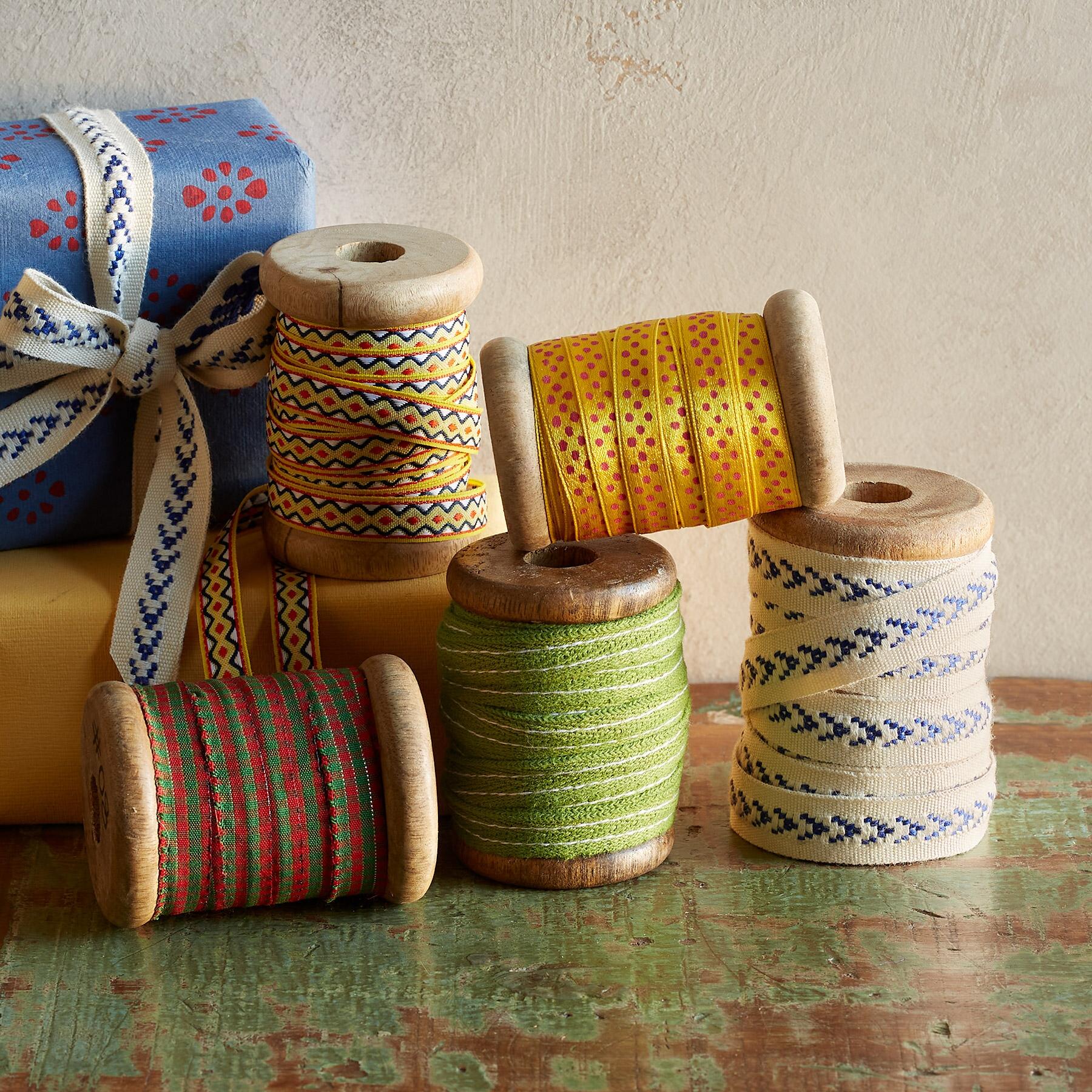 Joy Of Giving Ribbons Set