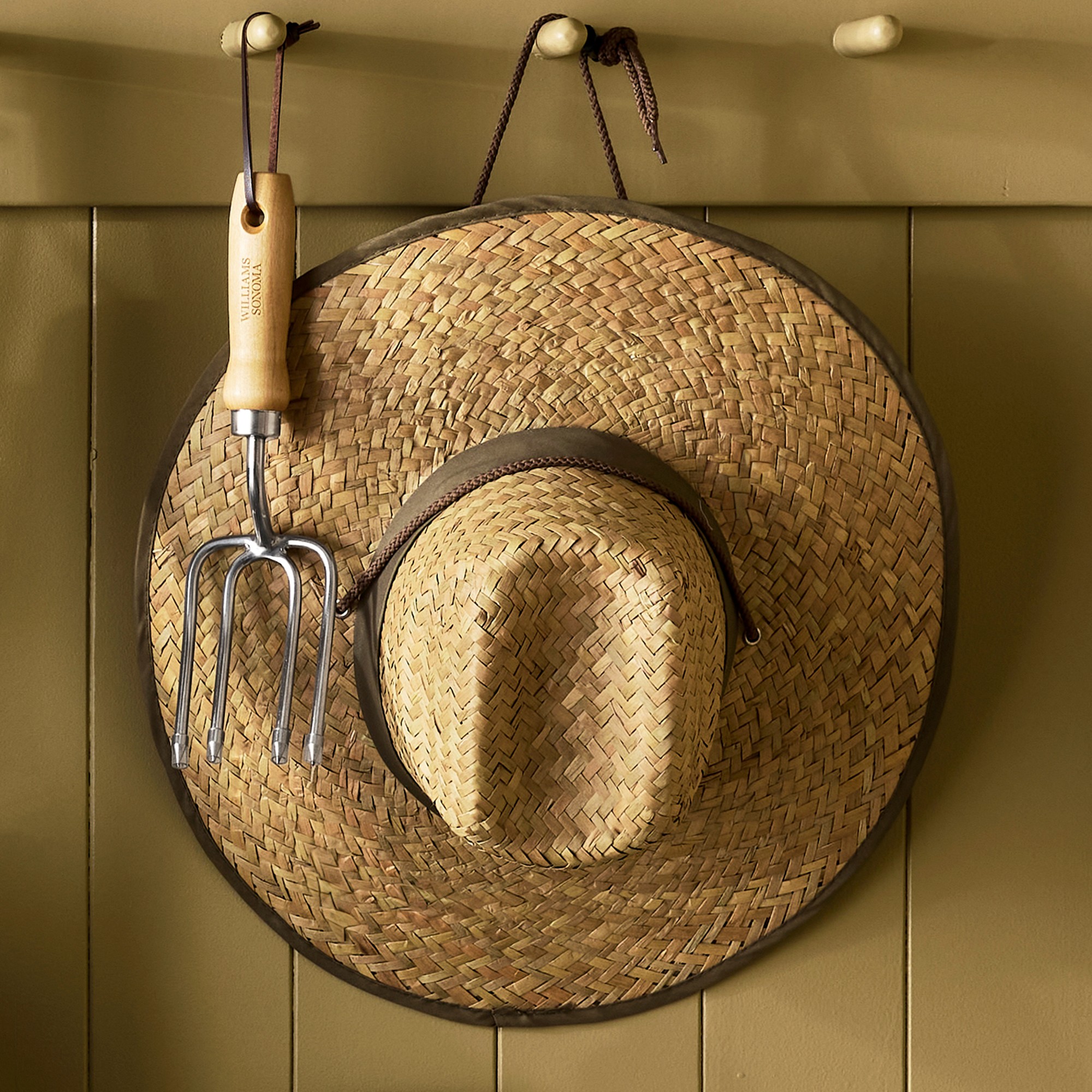 Williams Sonoma Round Tine Fork