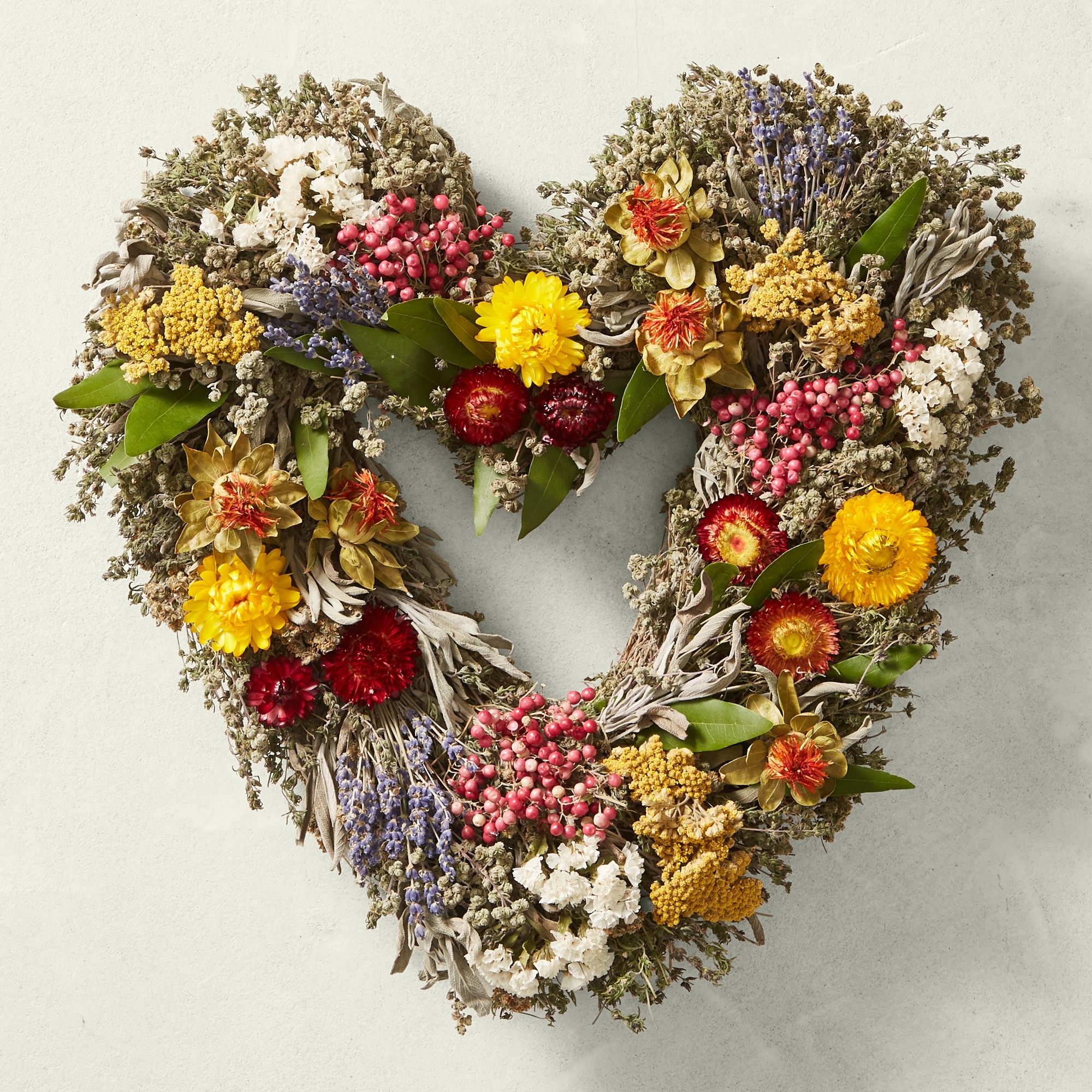 Farmer's Market Heart Live Wreath, 15