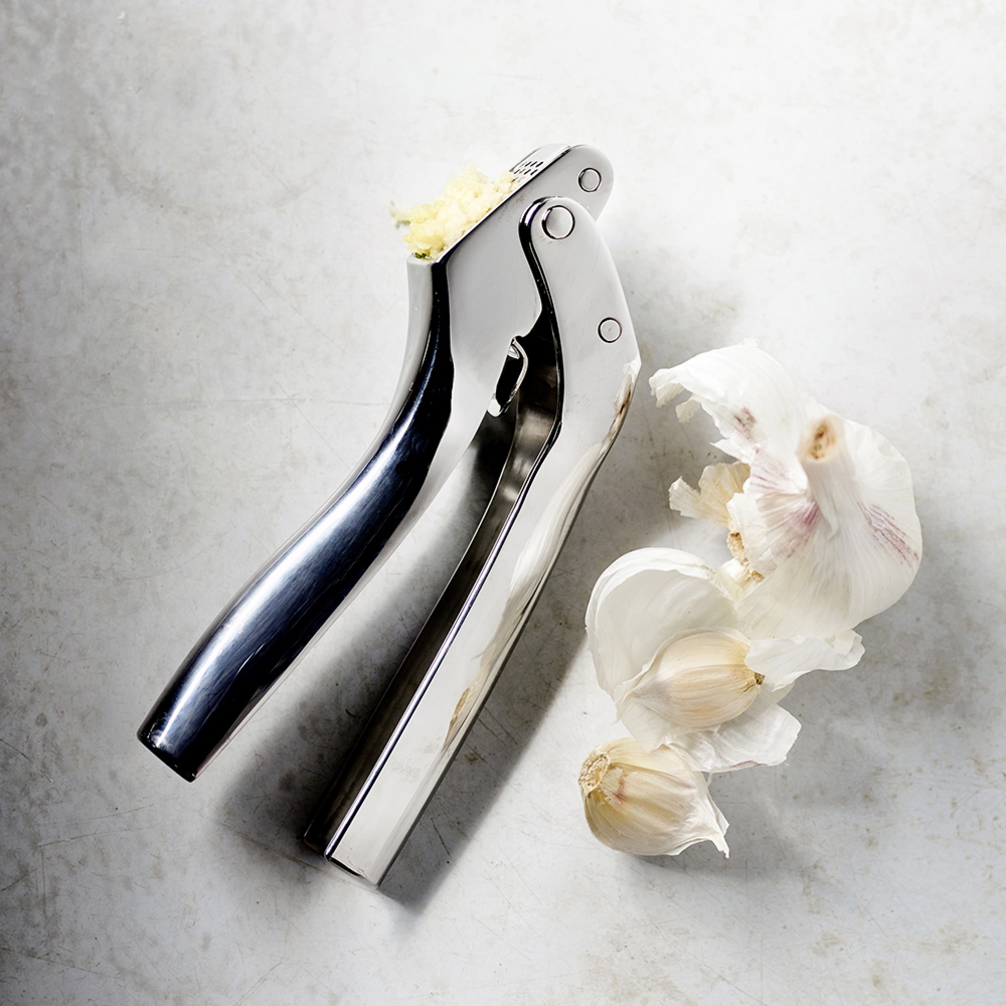 Williams Sonoma Stainless-Steel Garlic Press