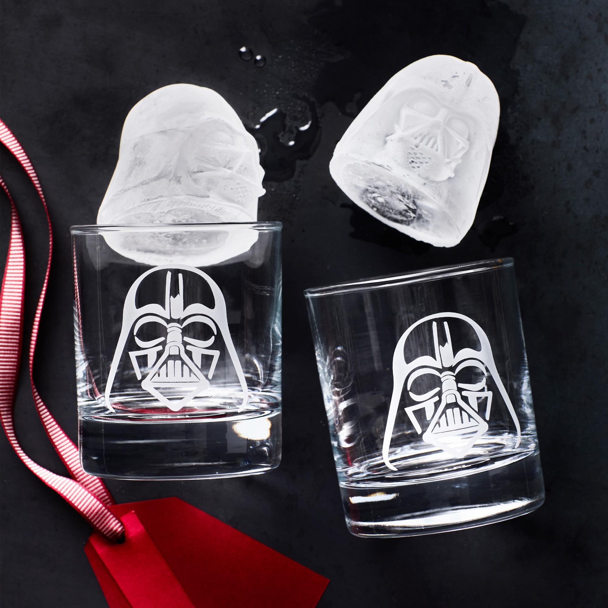Star Wars™ Darth Vader Etched Glasses & Ice Molds Set