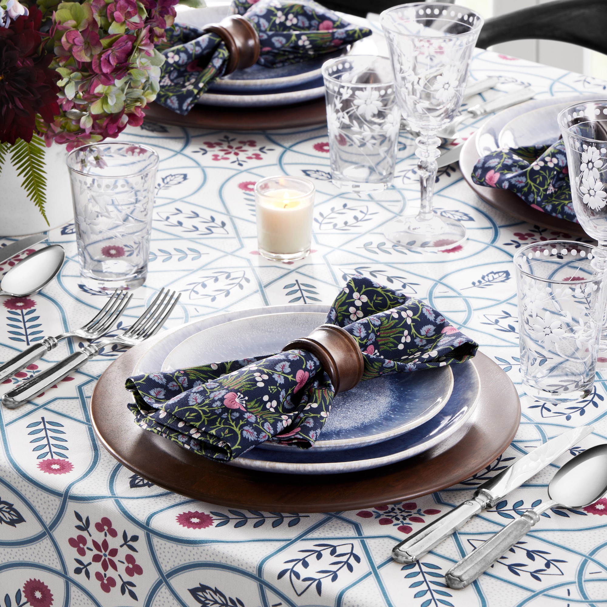 Morris & Co. x Williams Sonoma Brophy Trellis Tablecloth