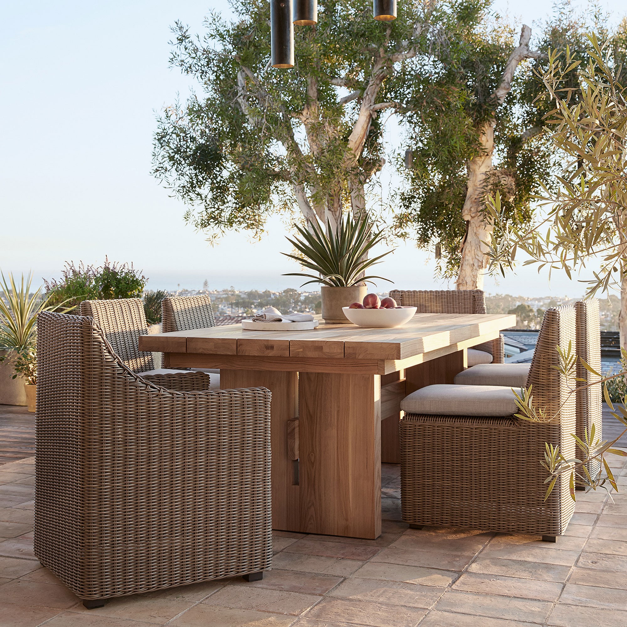 San Clemente Outdoor Dining Armchair