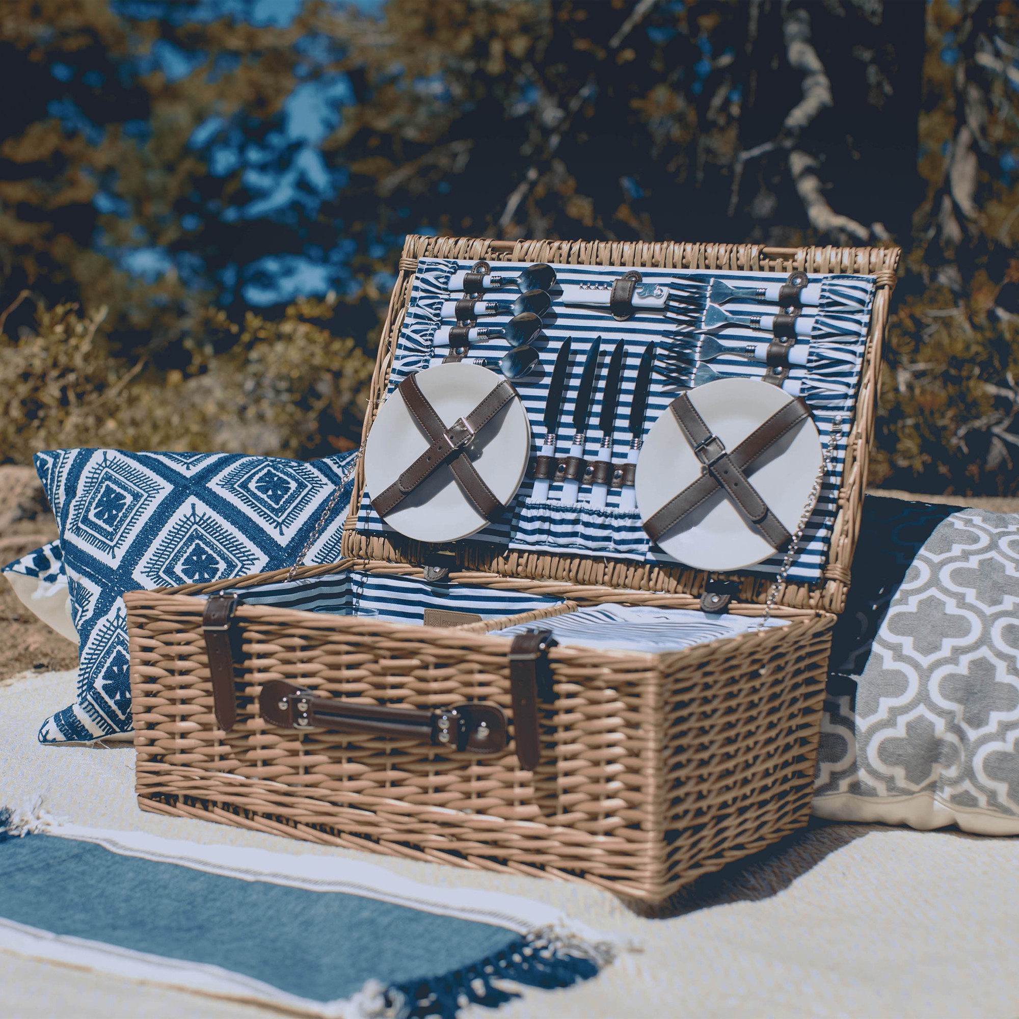 Sausalito Picnic Basket