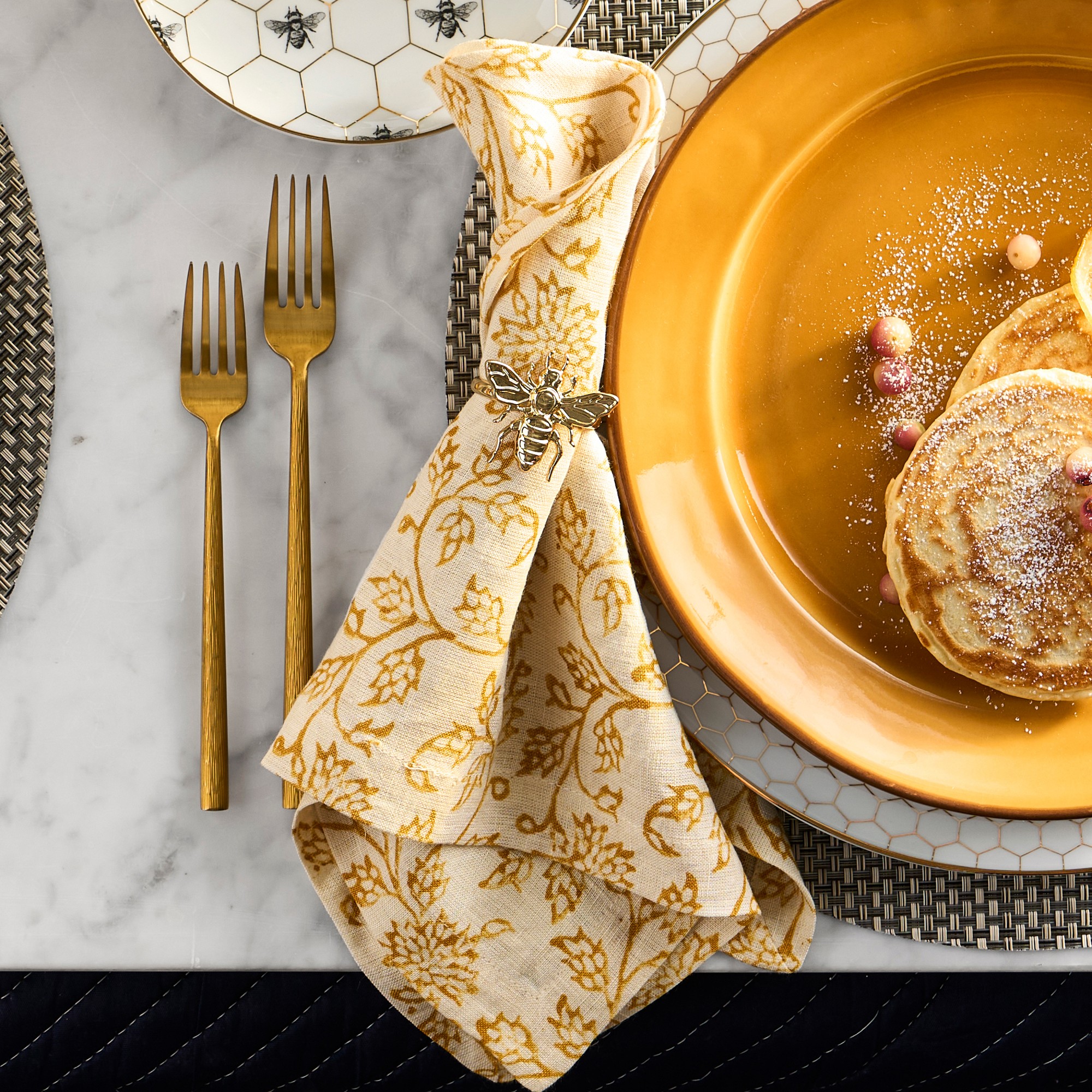 Gold Bee Napkin Rings, Set of 4