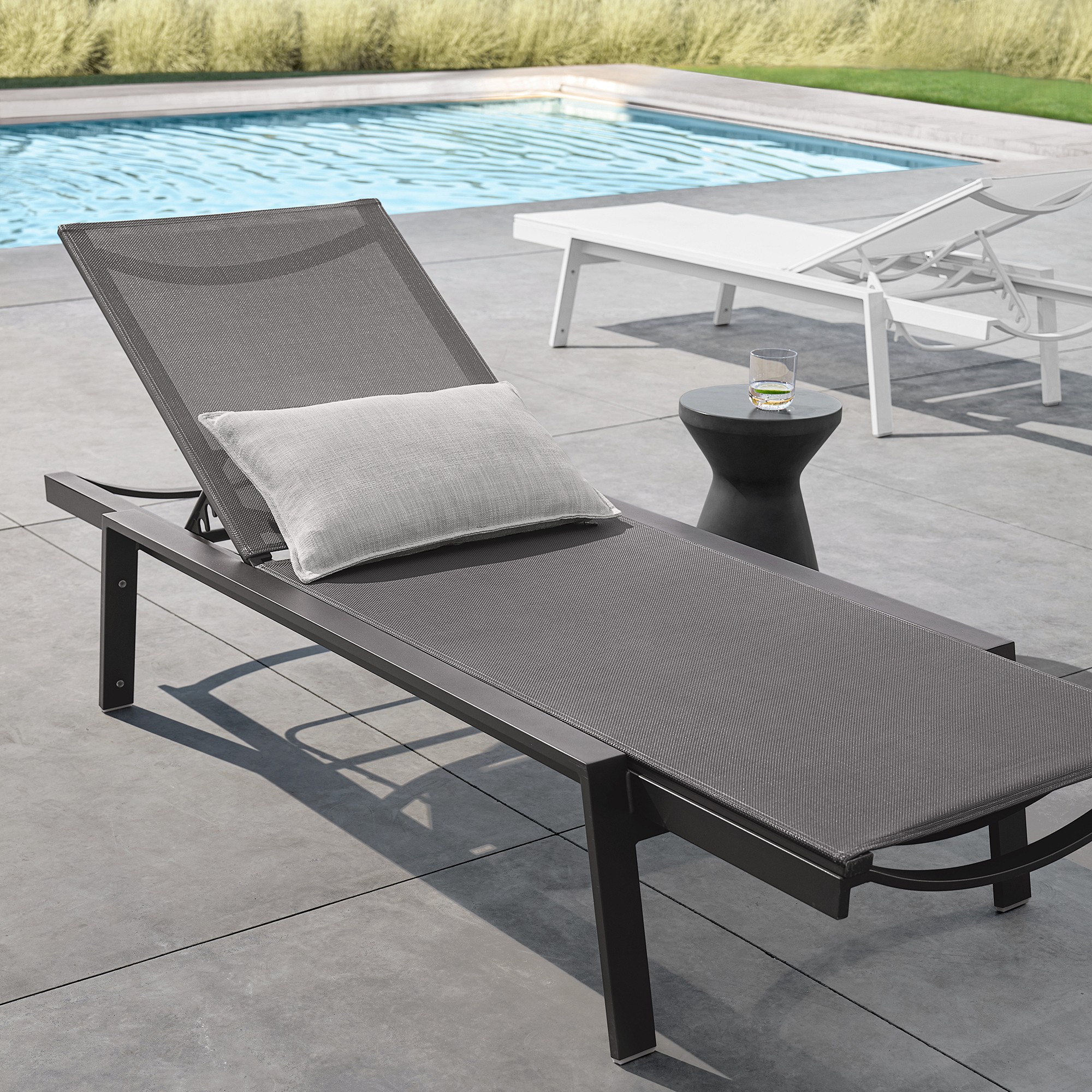 Santa Barbara Outdoor Metal Chaise