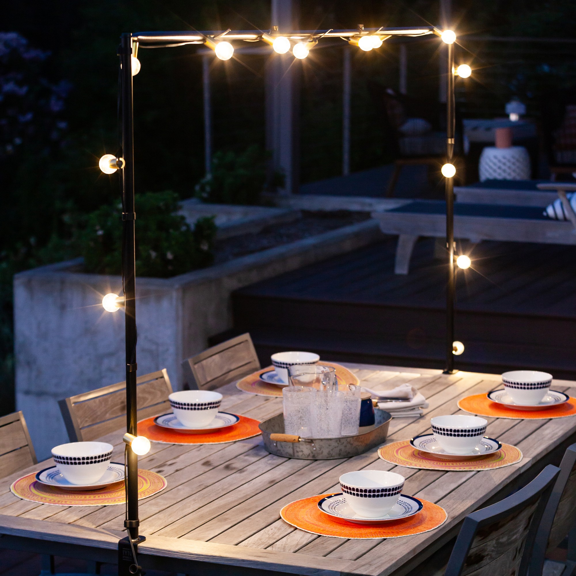 IYN Indoor Outdoor Table Frame for String Lights & Décor