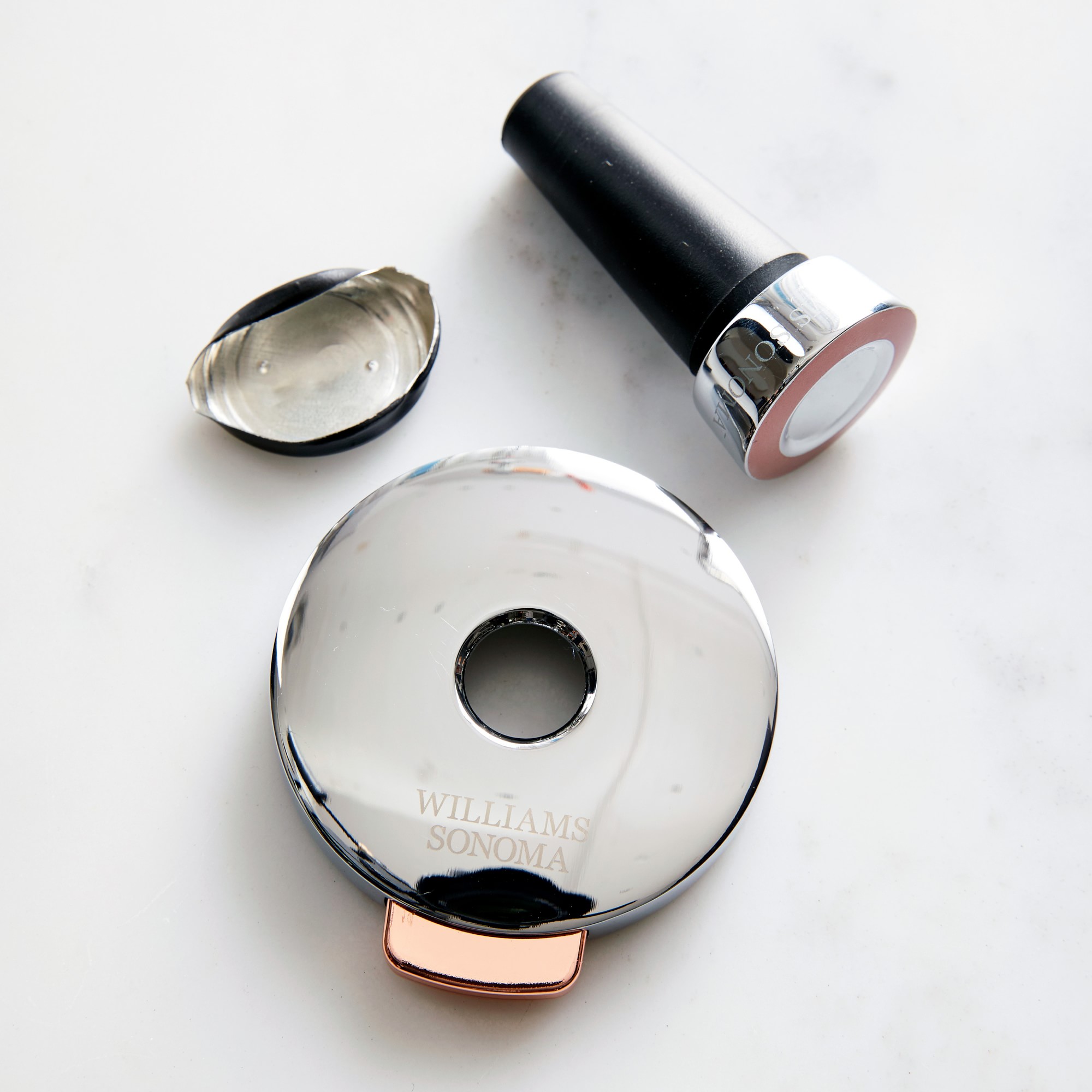 Williams Sonoma Signature Wine Stopper