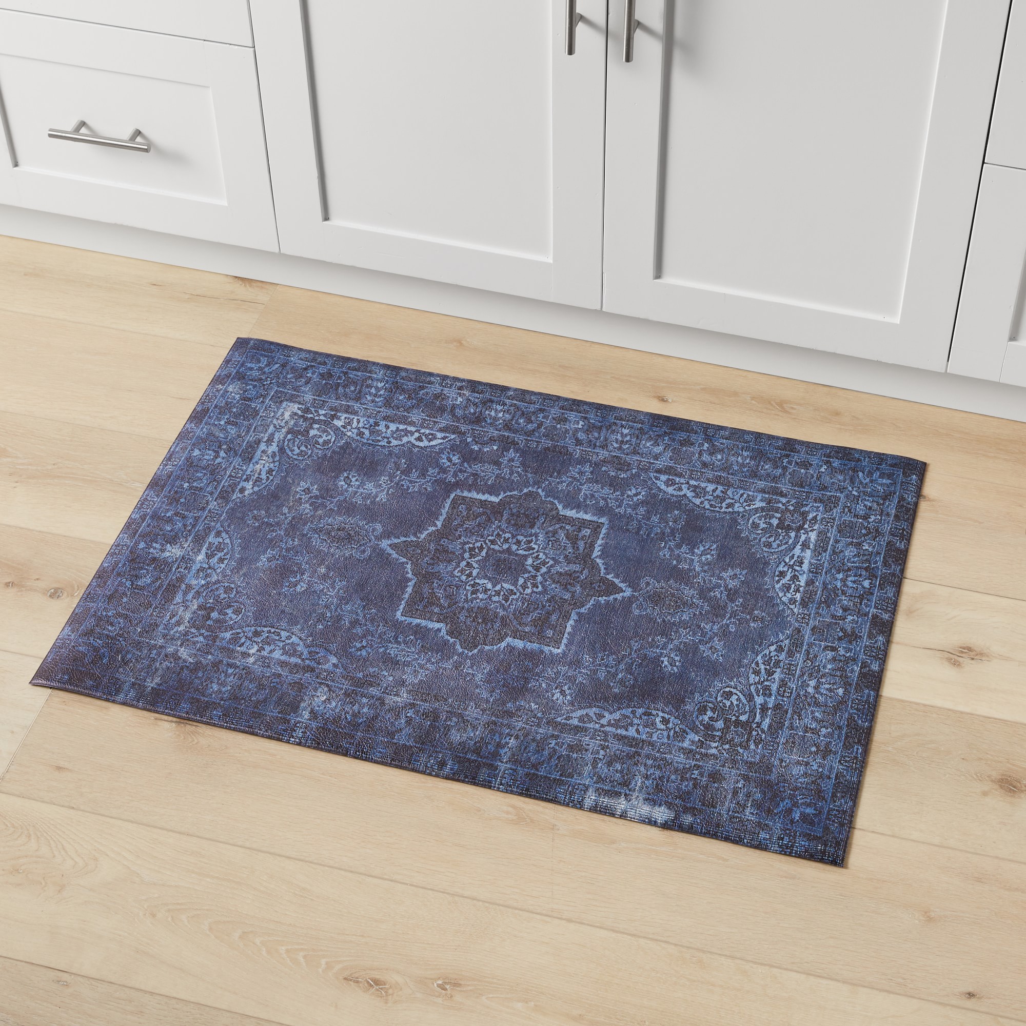 Williams Sonoma Faux Knotted Rug Comfort Mat, Blue