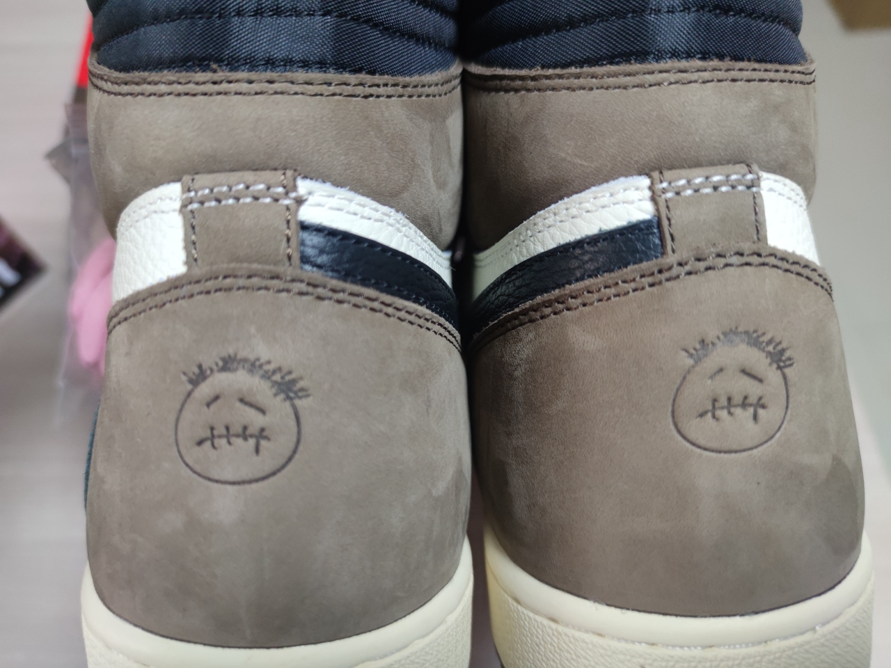 Jordan 1 Retro High Travis Scott CD4487-100