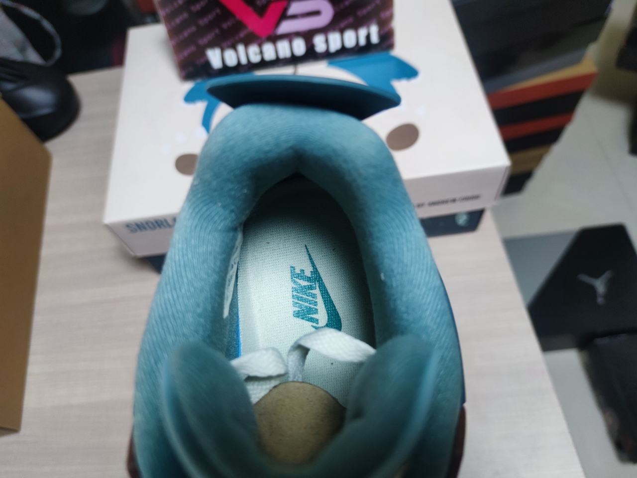 Jordan 4 Snorlax Custom