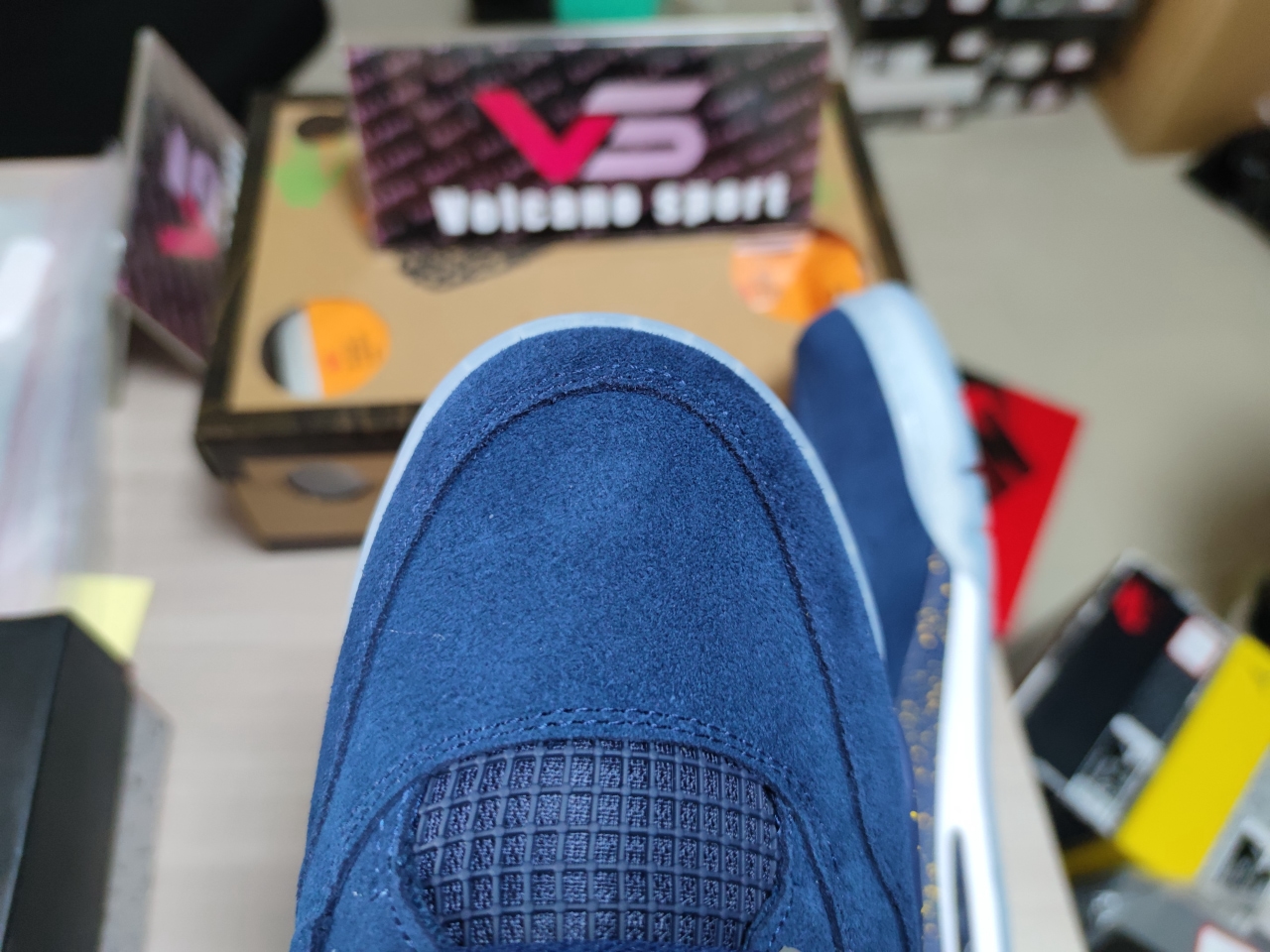 Jordan 4 Retro Michigan AJ4 1036660