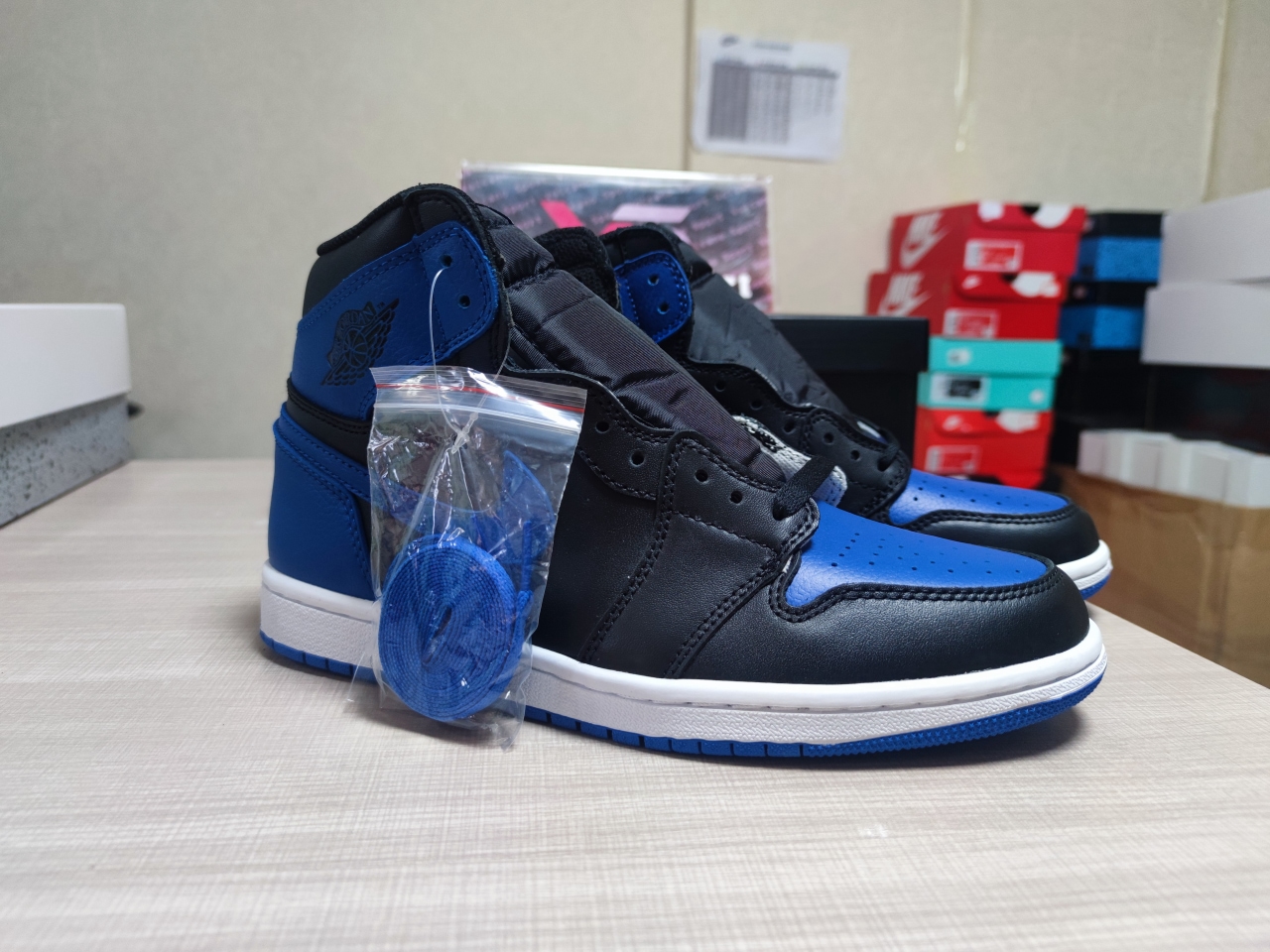 Jordan 1 Retro Royal 555088 007