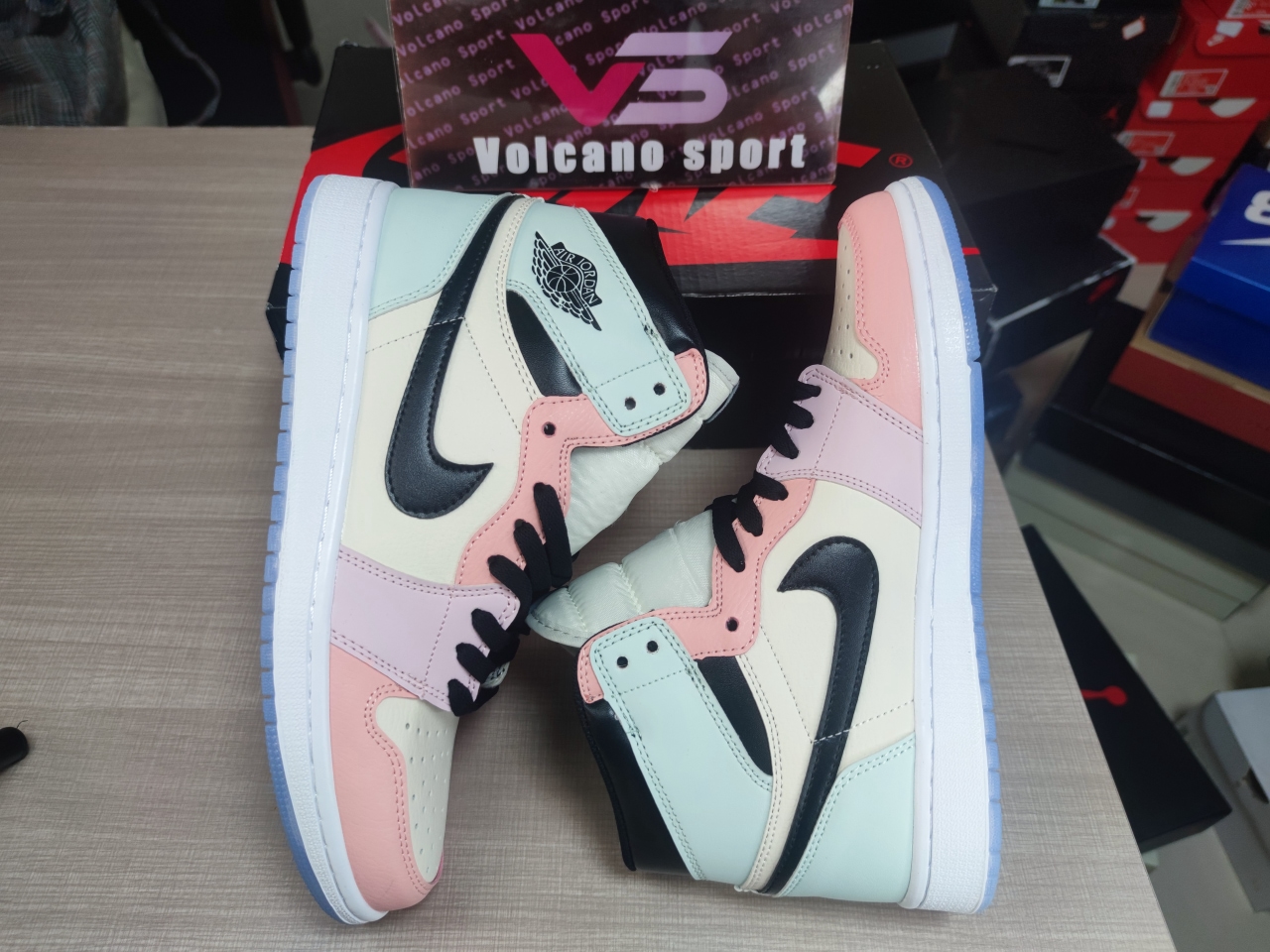 Jordan 1 High Zoom Air CMFT Easter CT0979 101