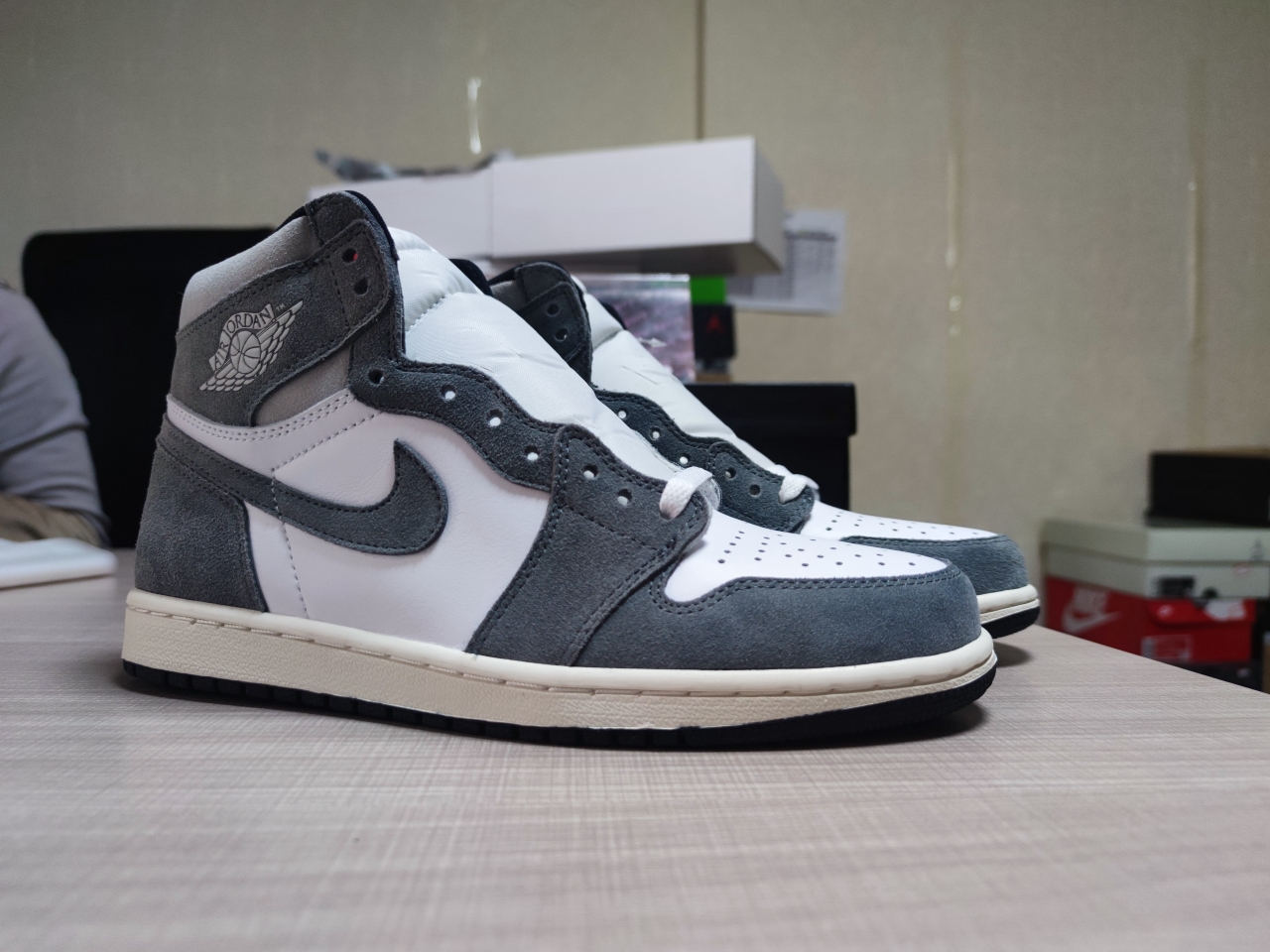 Jordan 1 Retro High OG Washed Black DZ5485-051