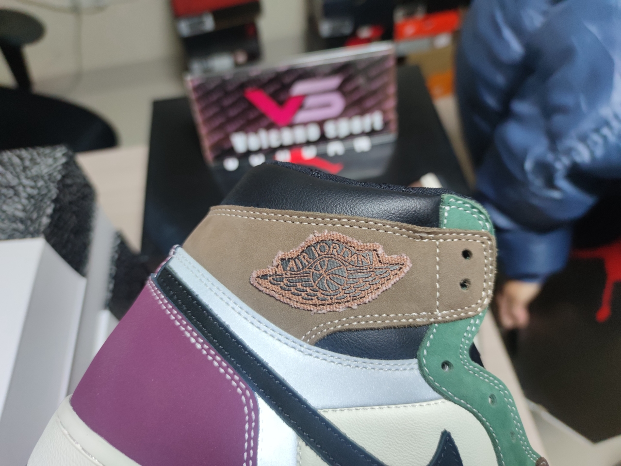 Jordan 1 Retro High OG Hand Crafted DH3097-001