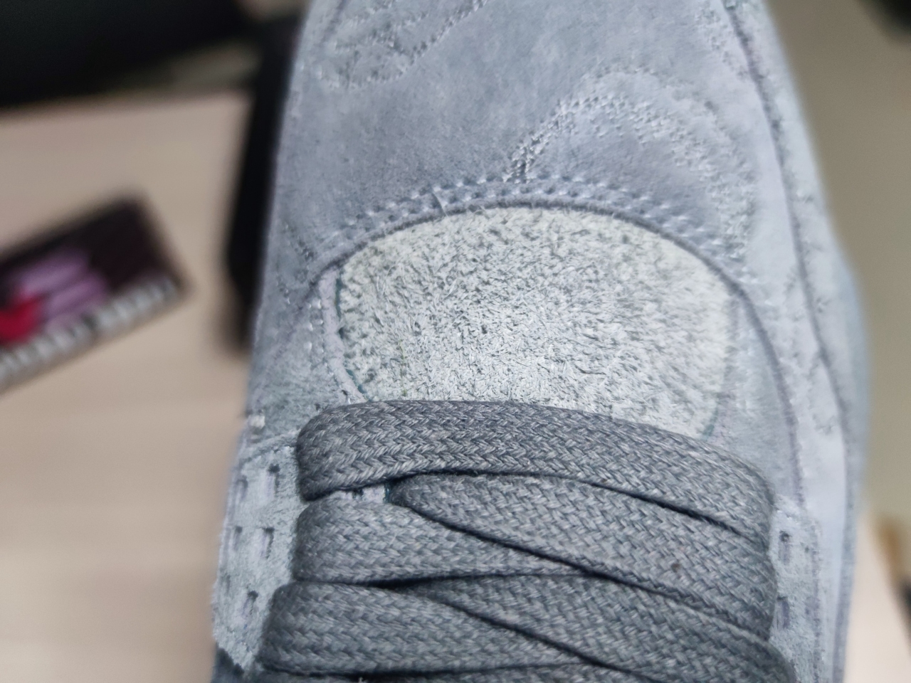 Jordan 4 Retro Kaws 930155 003