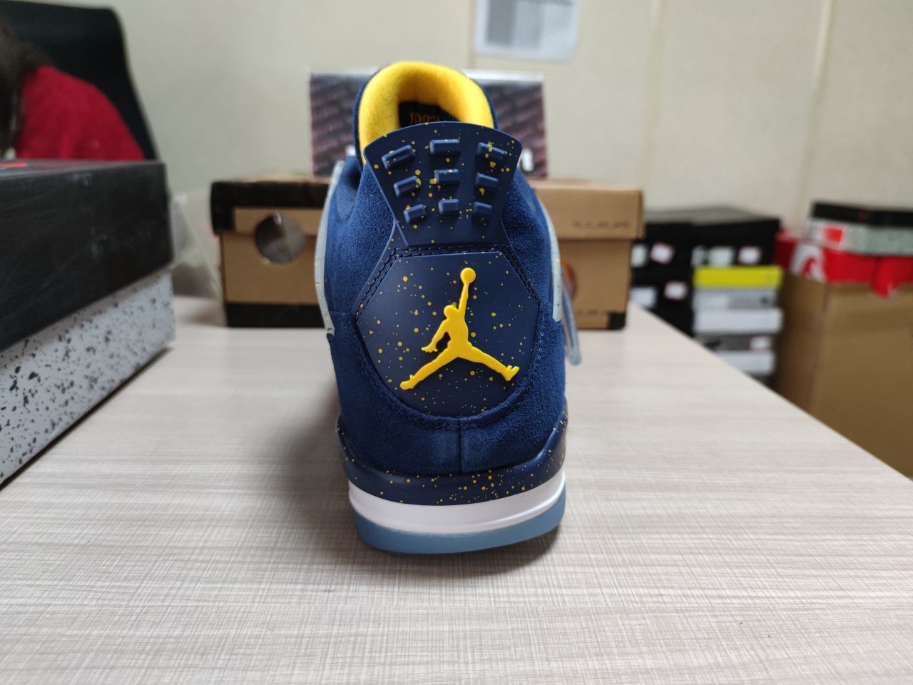 Jordan 4 Retro Michigan AJ4 1036660