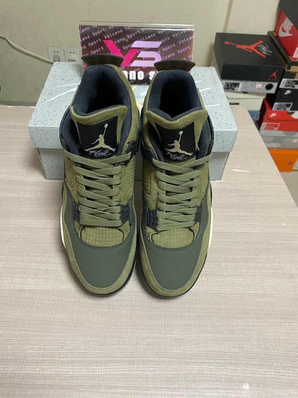 Jordan 4 Retro SE Craft Medium Olive FB9927-200