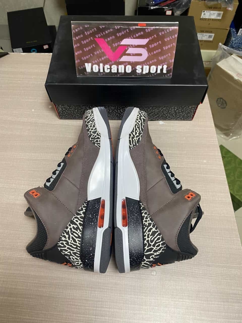 Jordan 3 Retro Fear Pack 626967-040