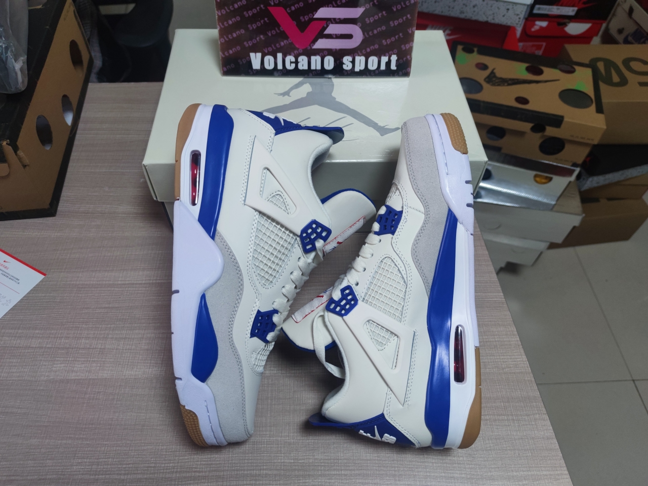 Jordan 4 Retro SB Blue