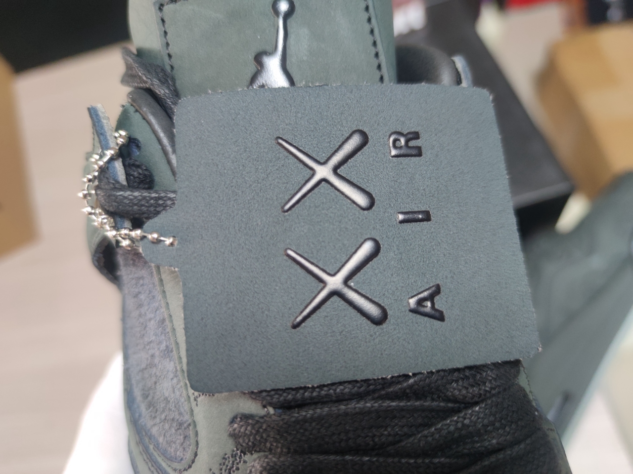 Jordan 4 Retro Kaws Black 930155-001