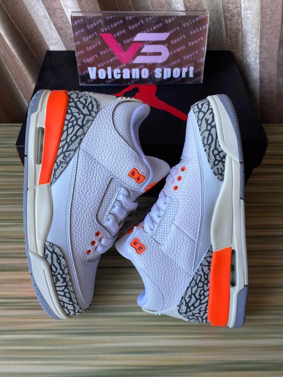 Jordan 3 WMNS 