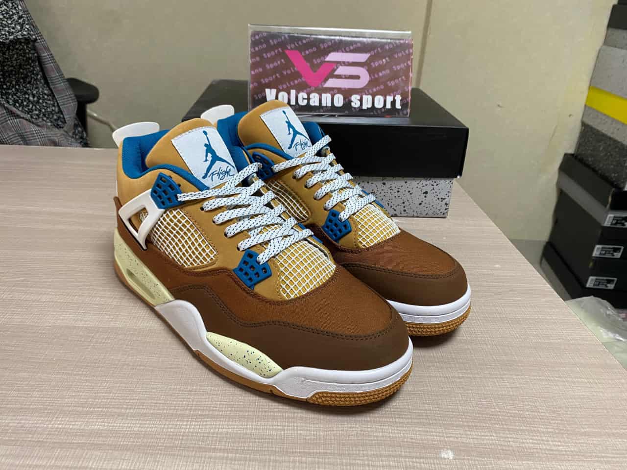 Jordan 4 Retro Cacao Wow FB2214-200
