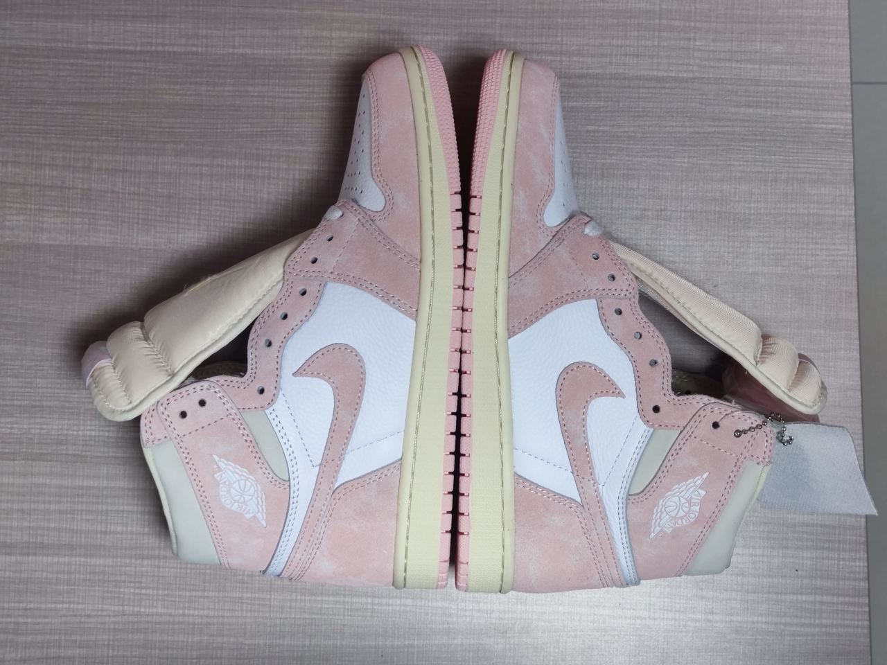 Jordan 1 Retro High OG Washed Pink FD2596-600