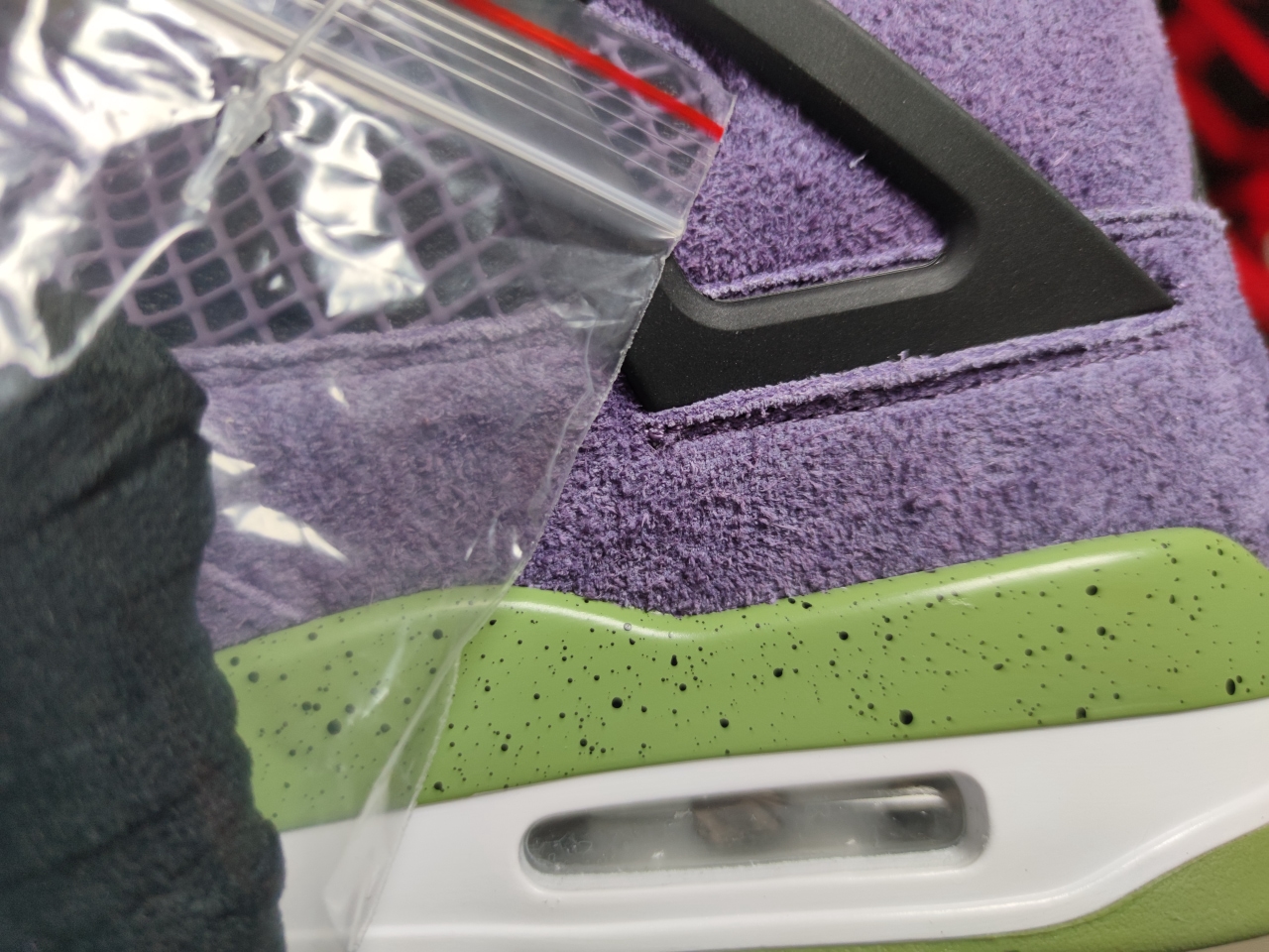 Jordan 4 WMNS “Canyon Purple”AQ9129-500