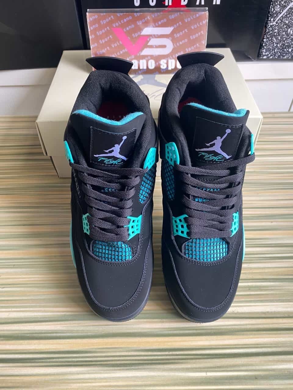 Jordan 4 XTiffany Black and Green BQ7669-132