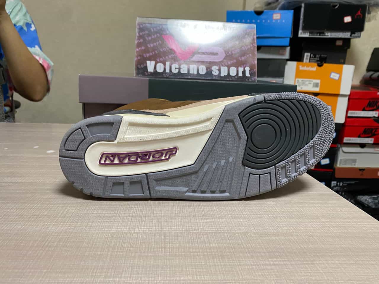 Jordan 3 Retro Winterized Archaeo Brown DR8869-200