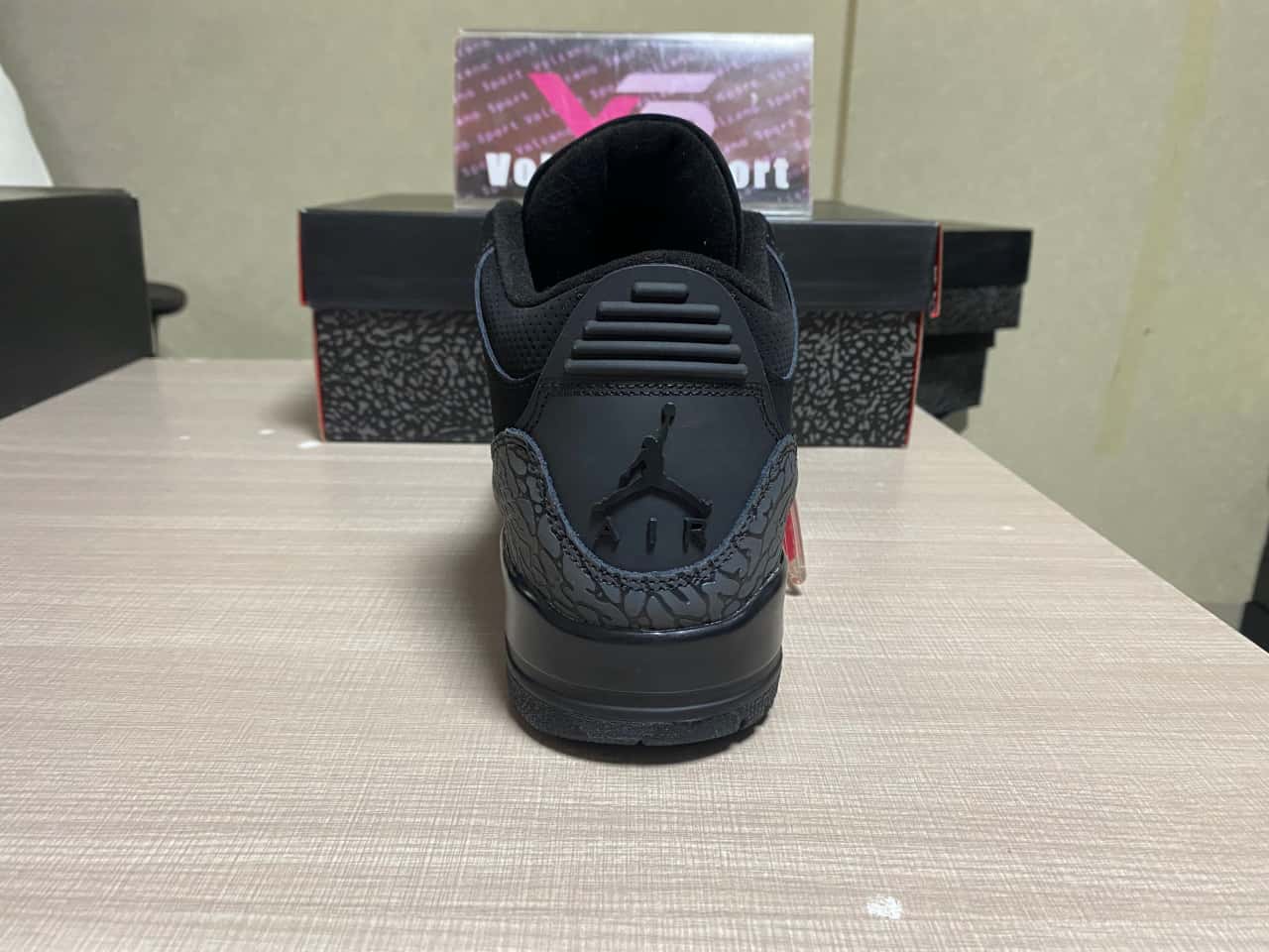 Jordan 3 Retro Black Cat 136064-002