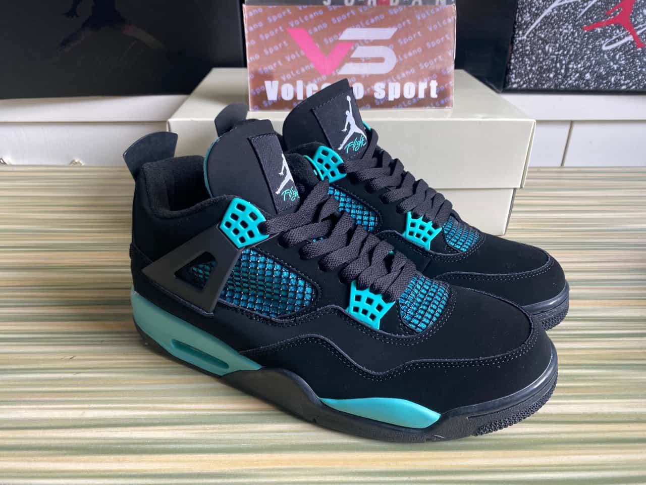 Jordan 4 XTiffany Black and Green BQ7669-132