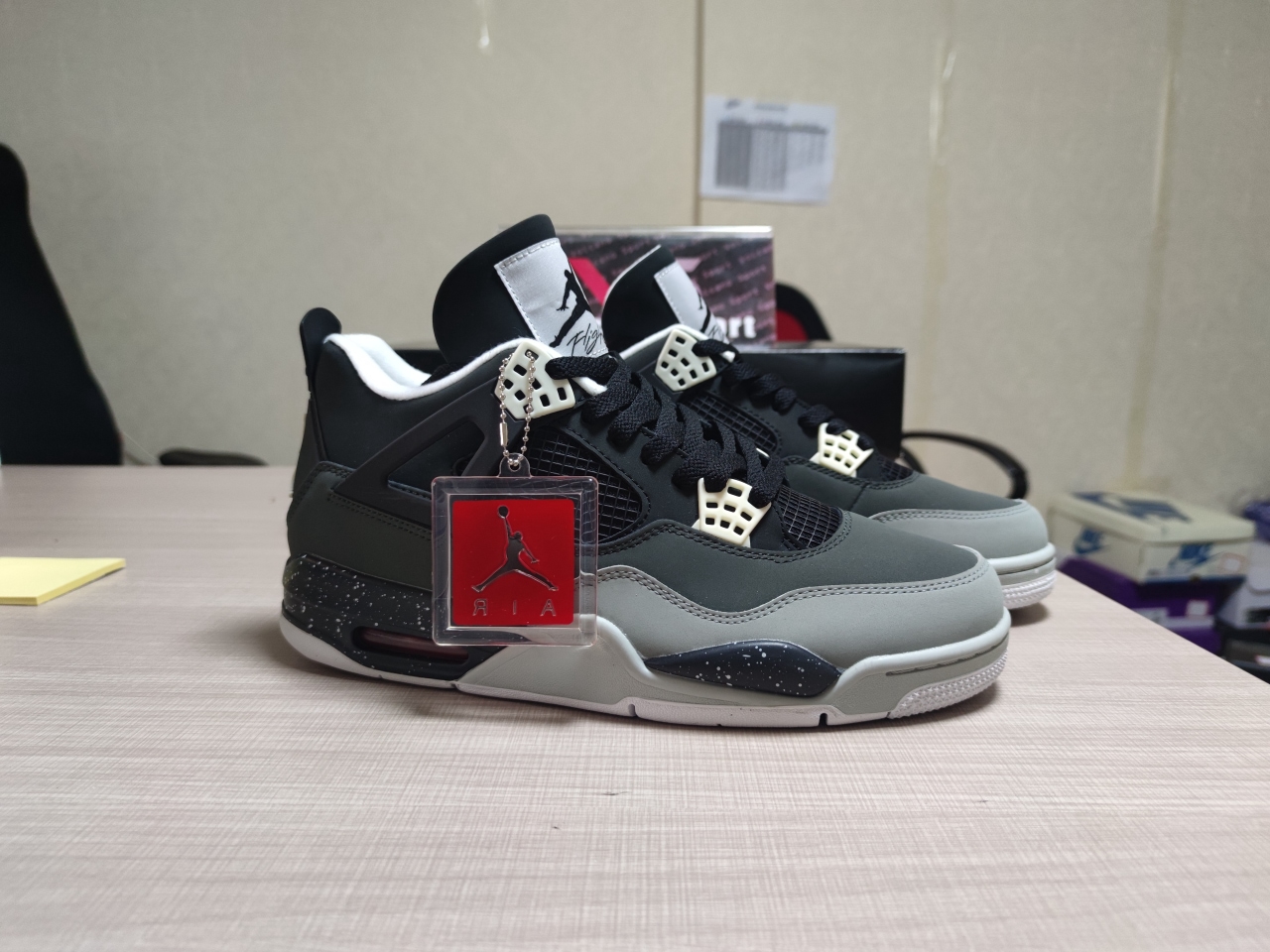 Jordan 4 Retro Fear Pack