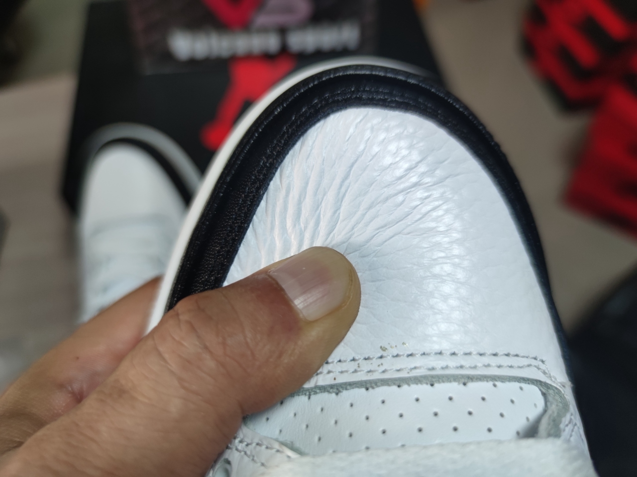 Fragment Design x Air Jordan 3 DA3595-100
