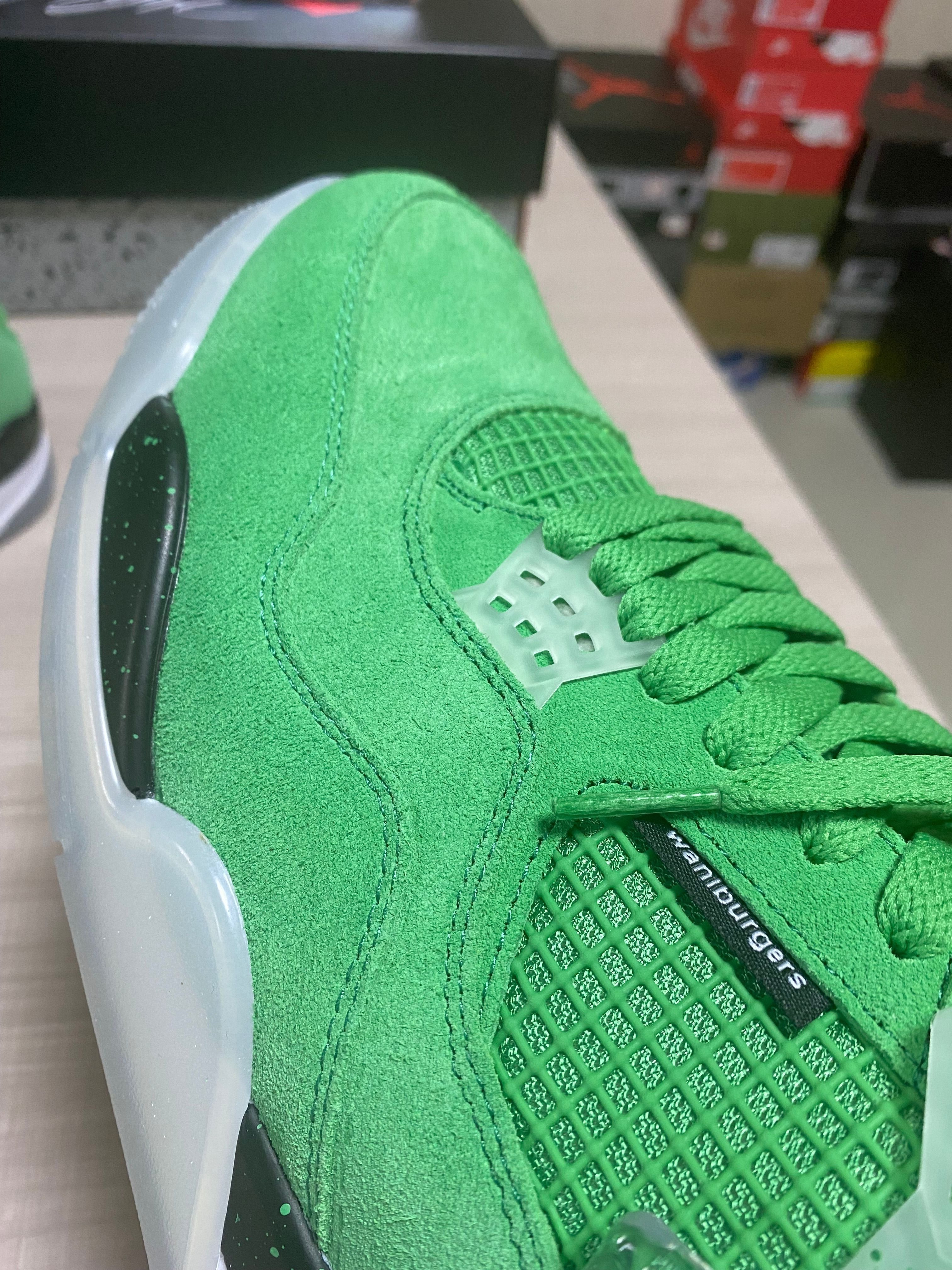 Jordan 4 Retro Wahlburgers AJ4A61426 LN4