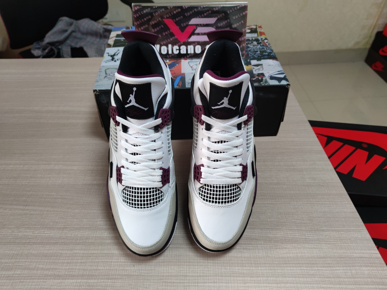 Jordan 4 Retro PSG Paris Saint-Germain CZ5624-100