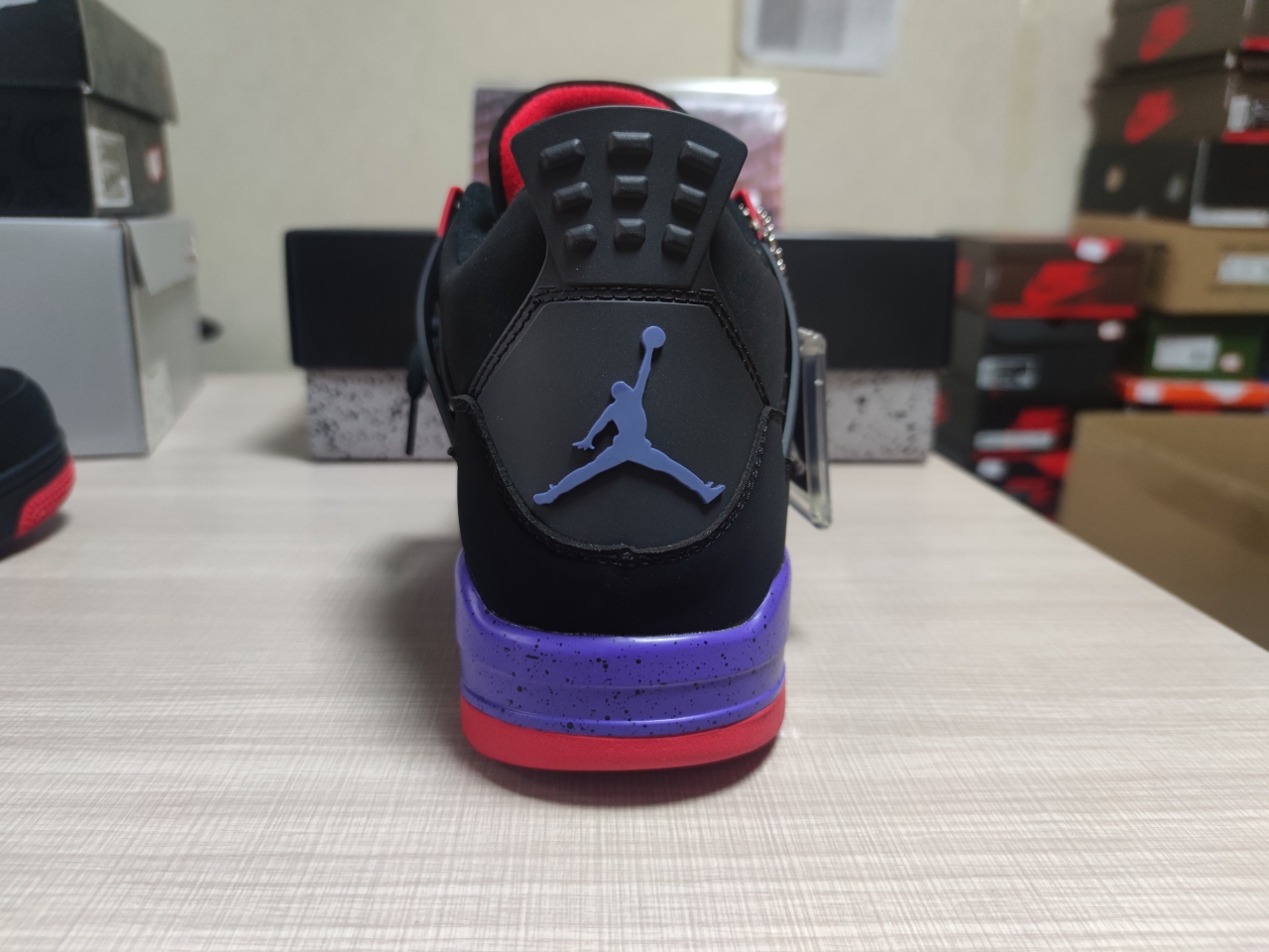 Jordan 4 Retro Raptors Drake OVO AQ3816-056