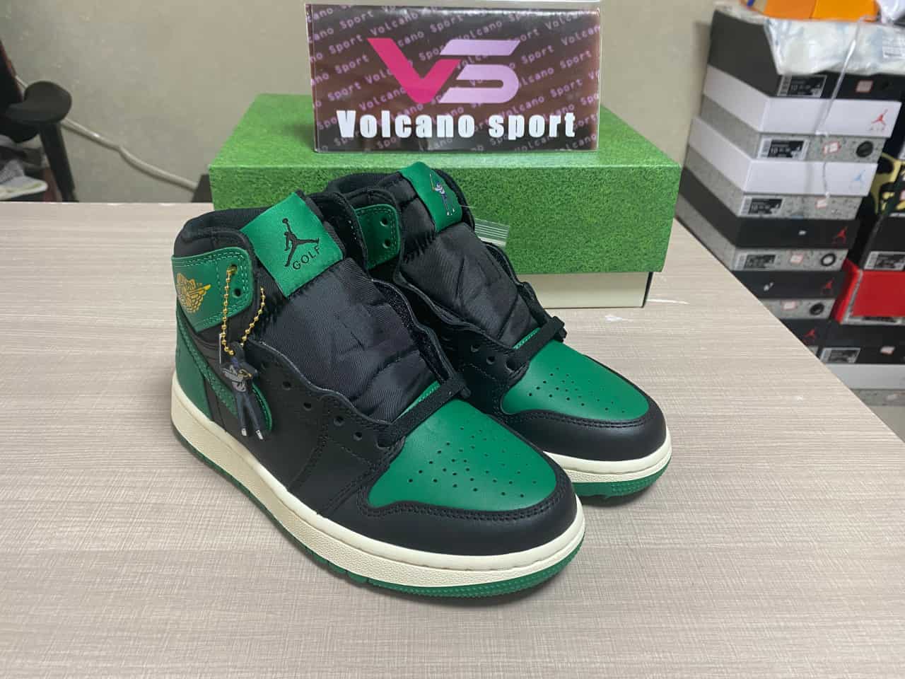 Jordan 1 Retro High Golf Eastside Golf 1961 FJ0849-001