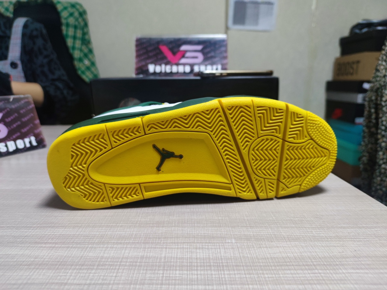 Jordan 4 Retro Oregon Ducks Duckman