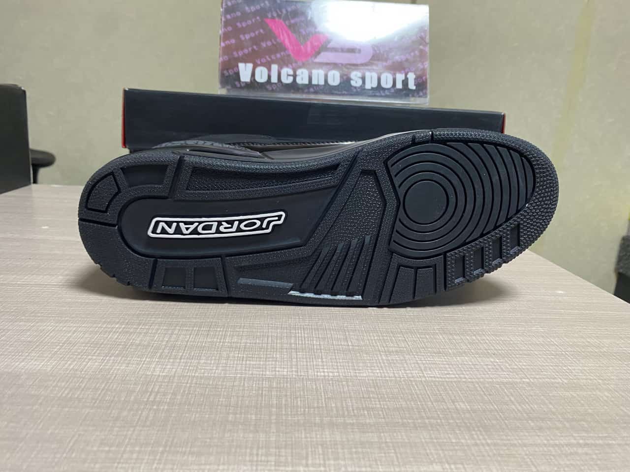 Jordan 3 Retro Black Cat 136064-002