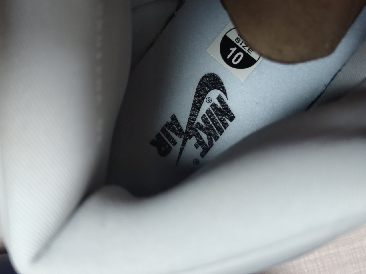 Jordan 1 Retro High 85 Georgetown BQ4422-400