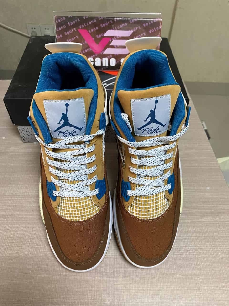 Jordan 4 Retro Cacao Wow FB2214-200