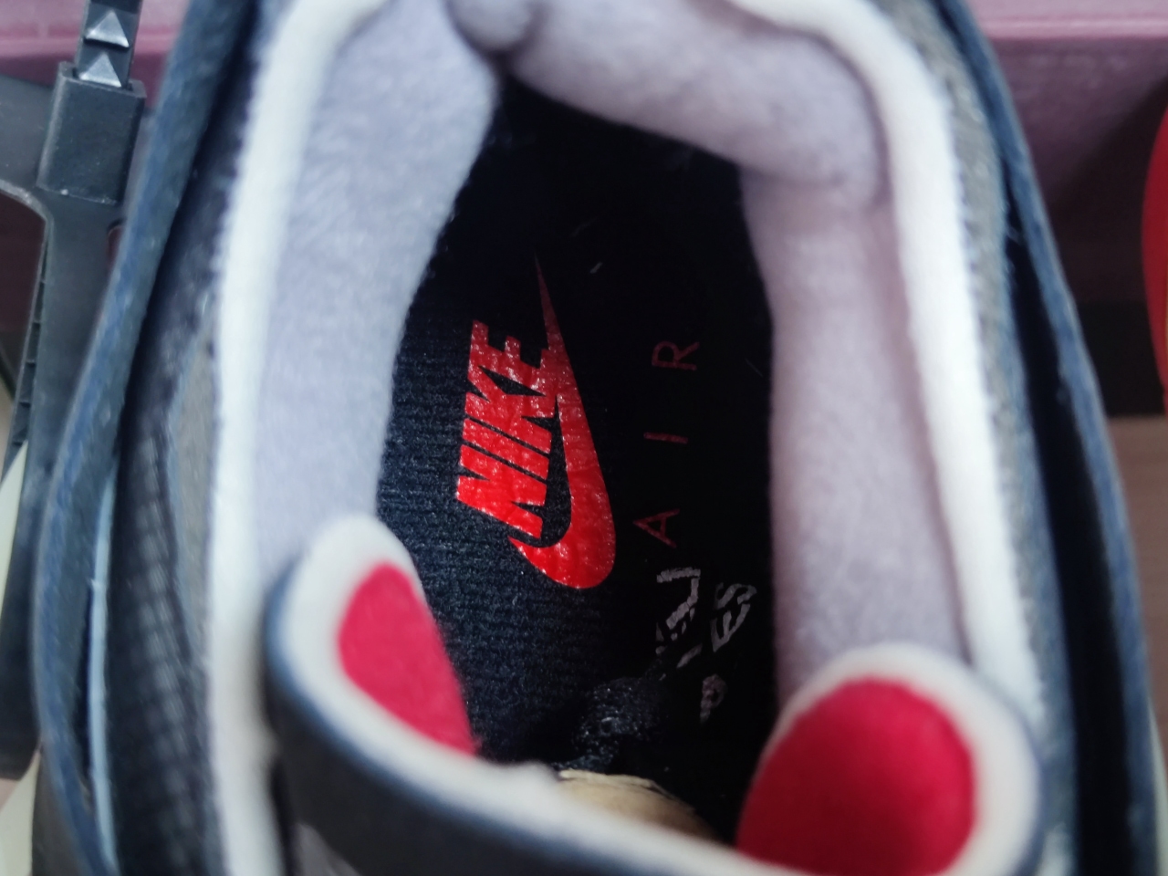 Jordan 4 Retro Tattoo 308497 060