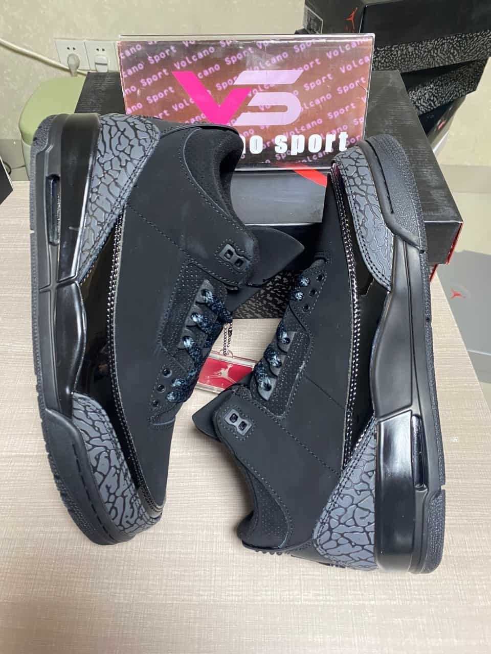 Jordan 3 Retro Black Cat 136064-002