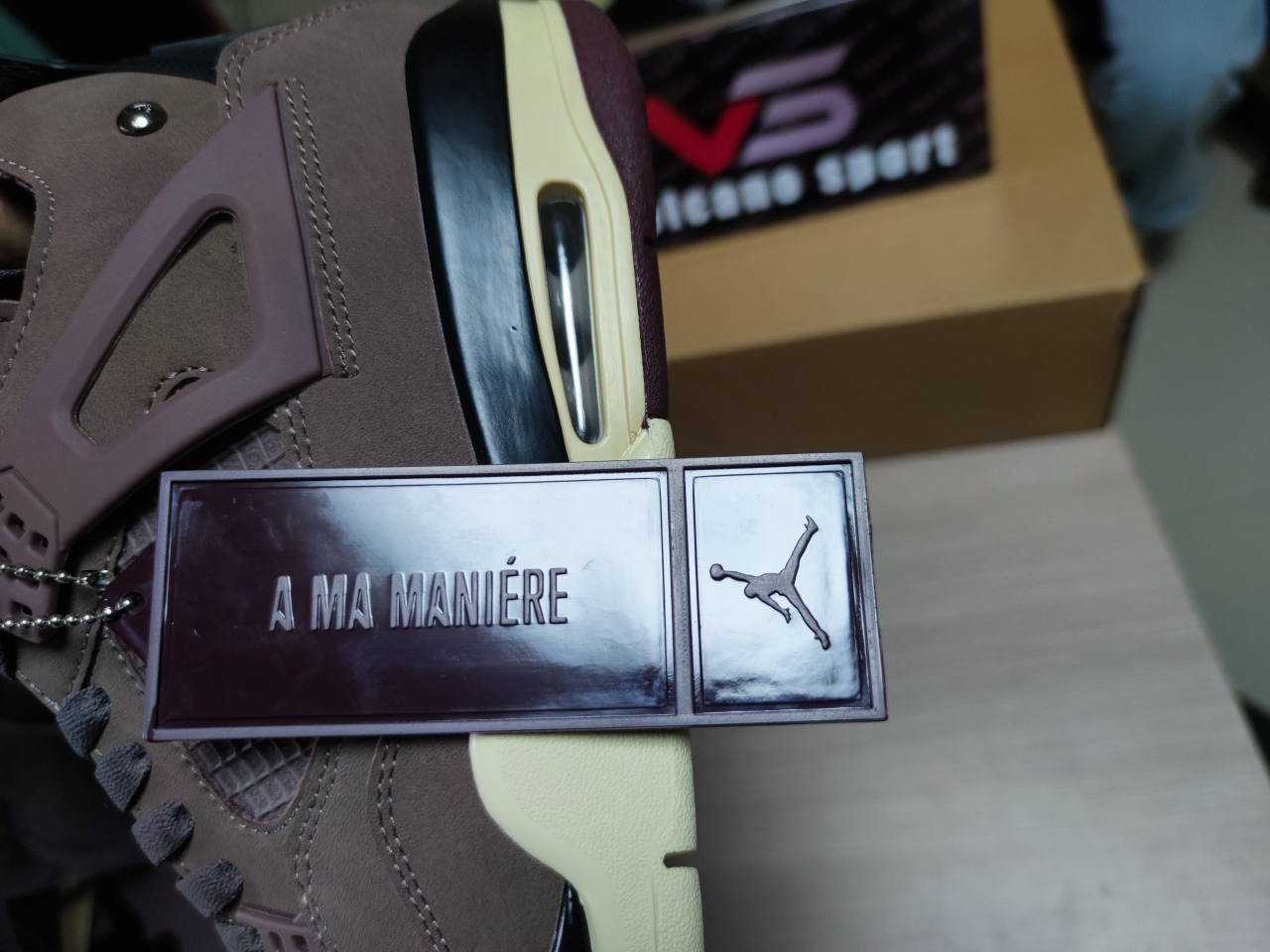 A Ma Maniere x Air Jordan 4 Retro 